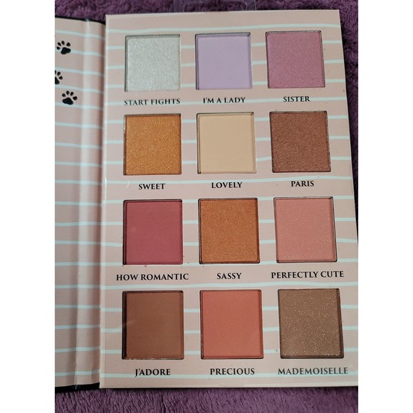 Disney Aristocats Marie 12 Eyeshadow Palette - Picture 2 of 4